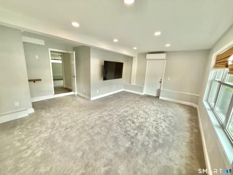 23 Welch Road North Haven CT 06473