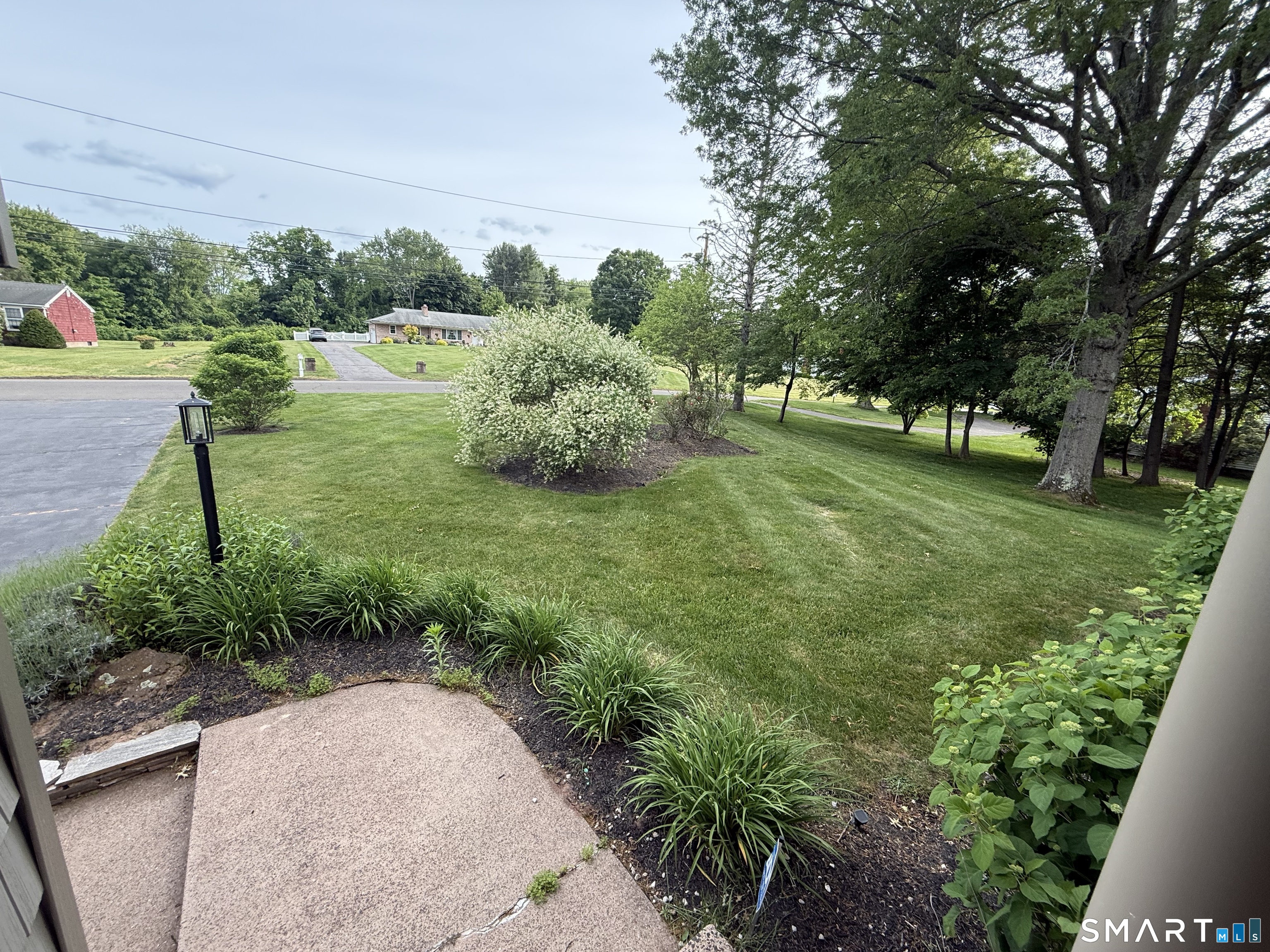 23 Welch Road North Haven CT 06473