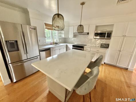 23 Welch Road North Haven CT 06473