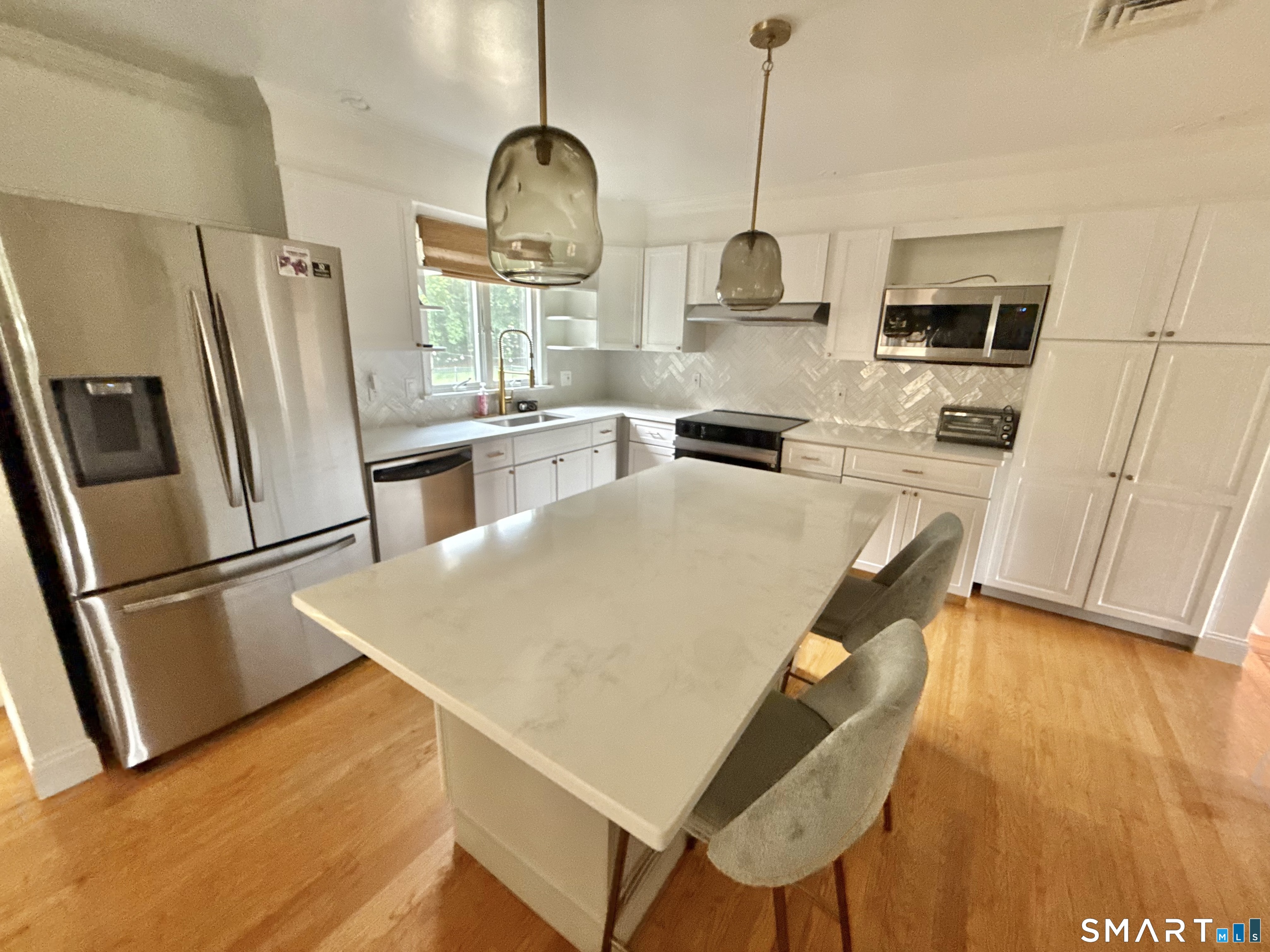23 Welch Road North Haven CT 06473