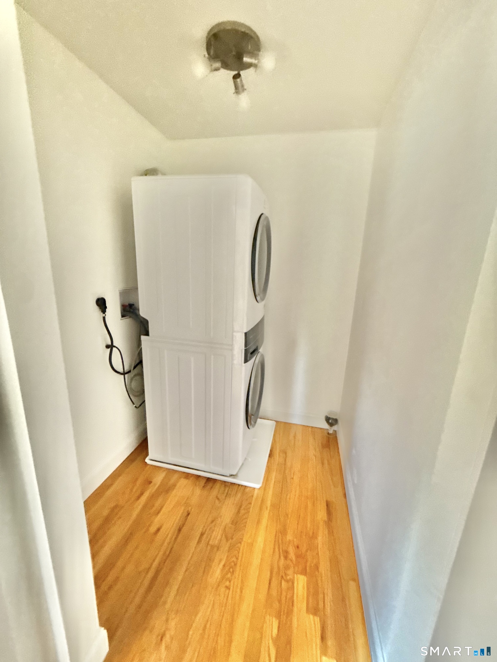 23 Welch Road North Haven CT 06473