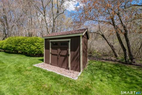 45 Falls River Drive Essex CT 06442