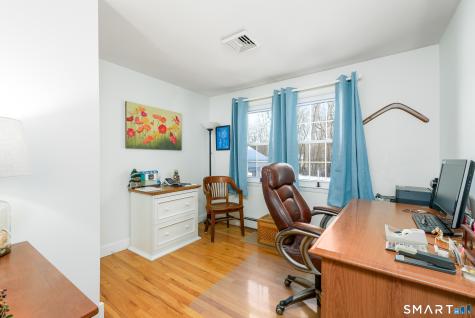 43 Roxbury Court East Lyme CT 06357