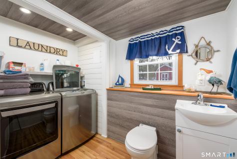 43 Roxbury Court East Lyme CT 06357