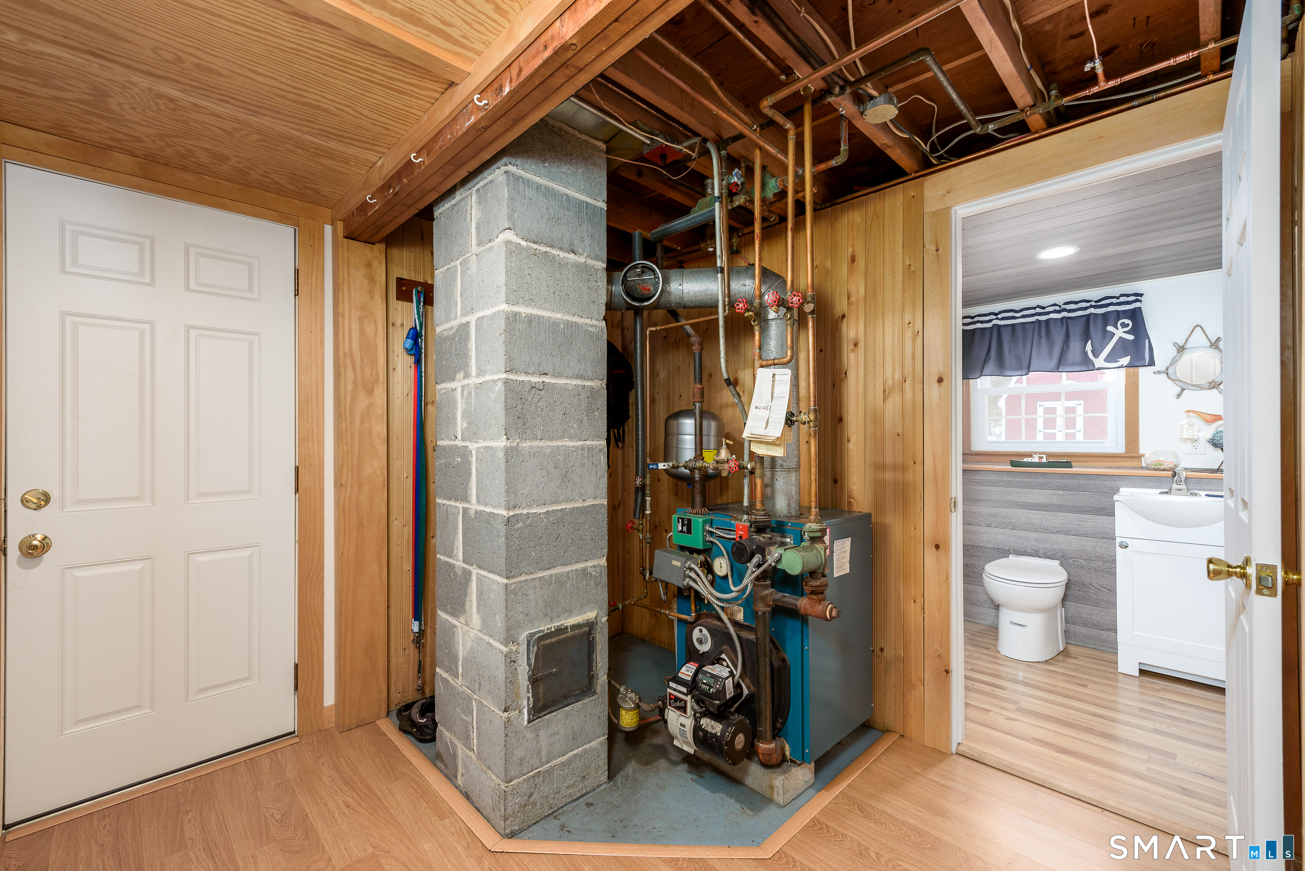 43 Roxbury Court East Lyme CT 06357