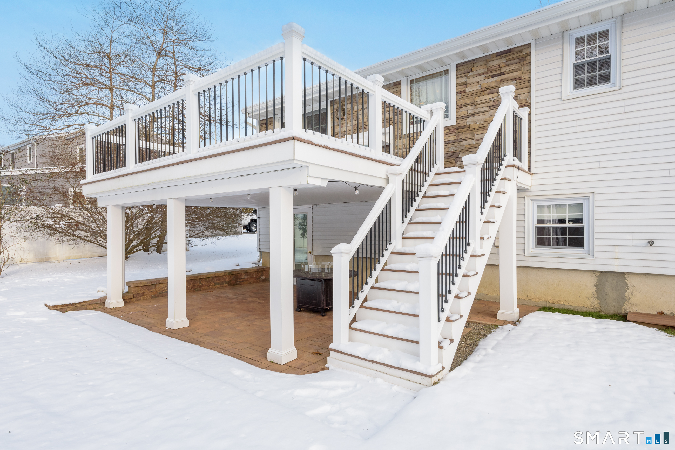 43 Roxbury Court East Lyme CT 06357