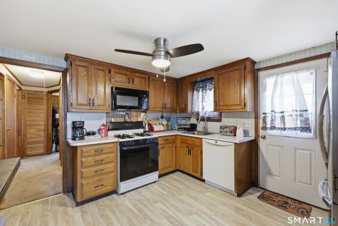 80 Lenox Street Manchester CT 06040