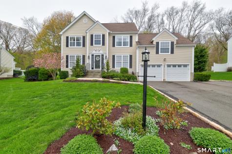 36 Commodore Hull Drive Derby CT 06418