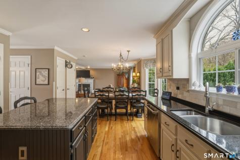 36 Commodore Hull Drive Derby CT 06418