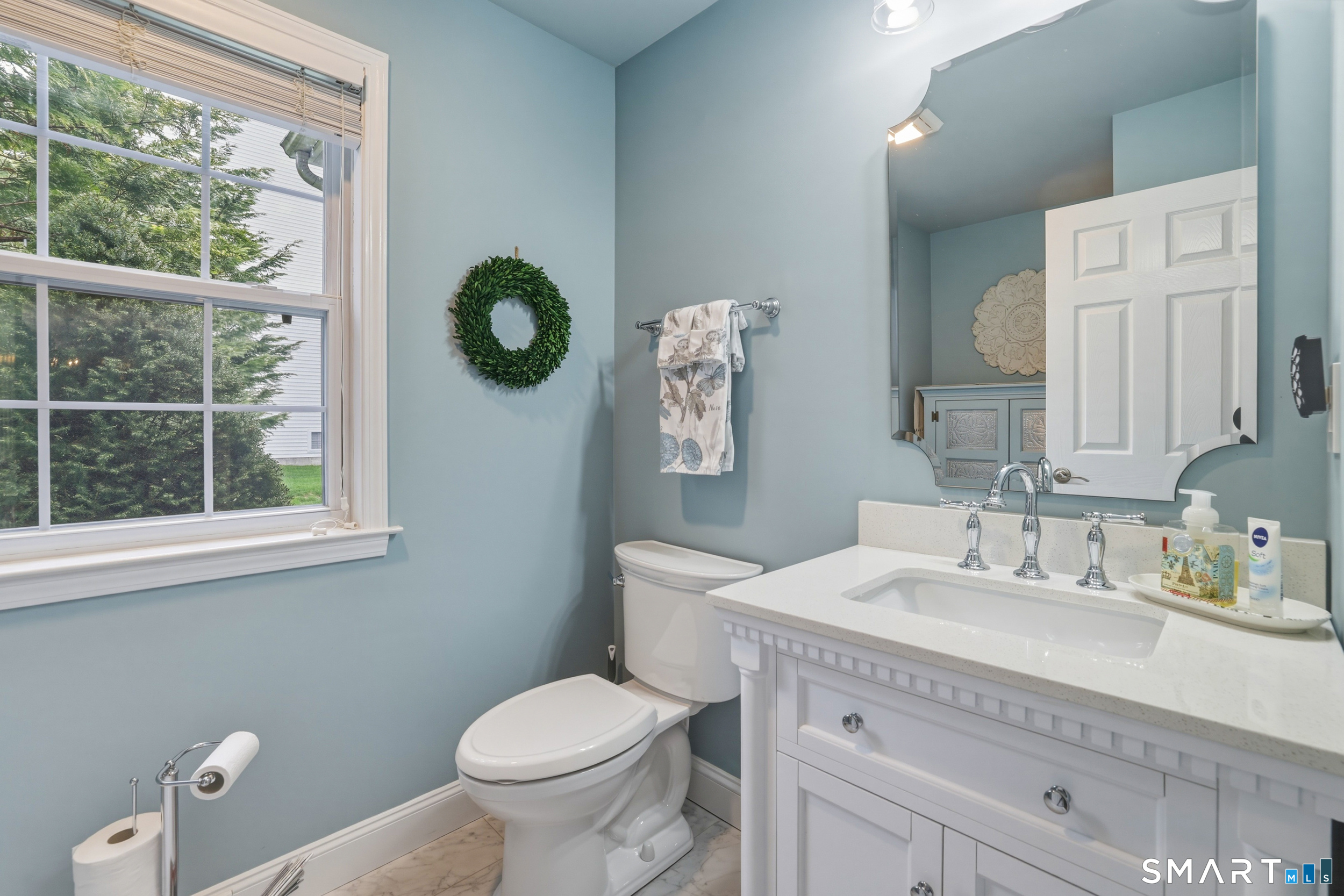 36 Commodore Hull Drive Derby CT 06418