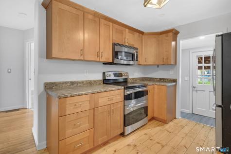 176 Hollister Drive East Hartford CT 06118