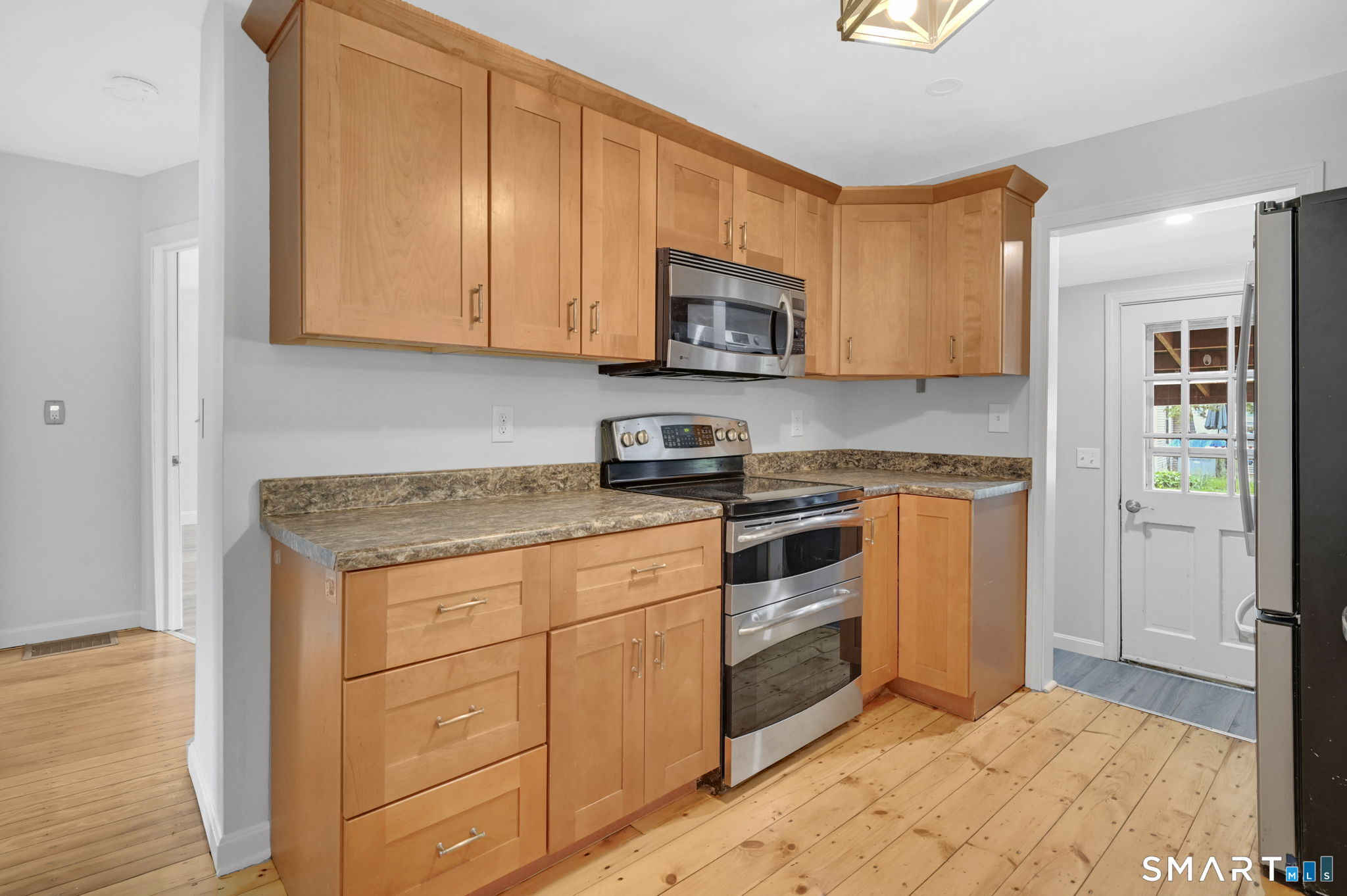 176 Hollister Drive East Hartford CT 06118