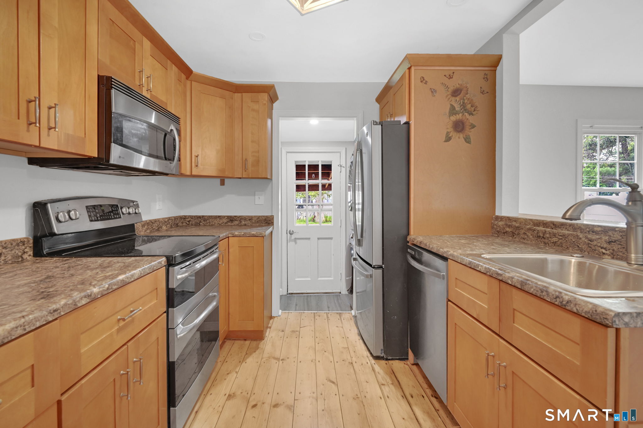 176 Hollister Drive East Hartford CT 06118