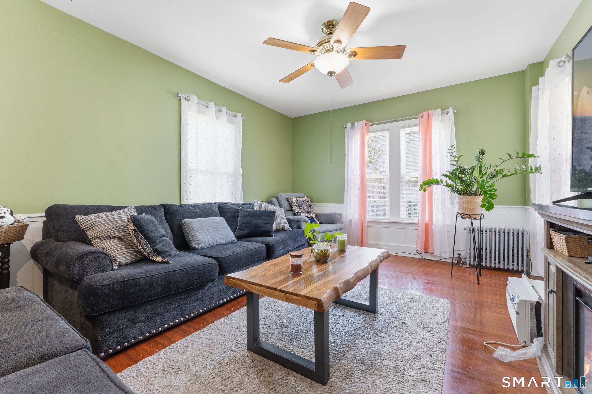 118 Blackhall Street New London CT 06320