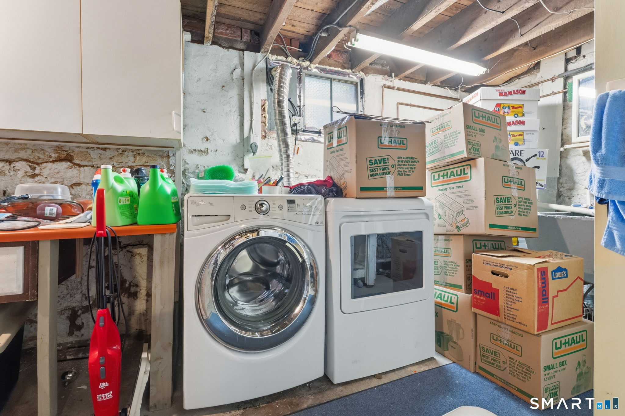 118 Blackhall Street New London CT 06320