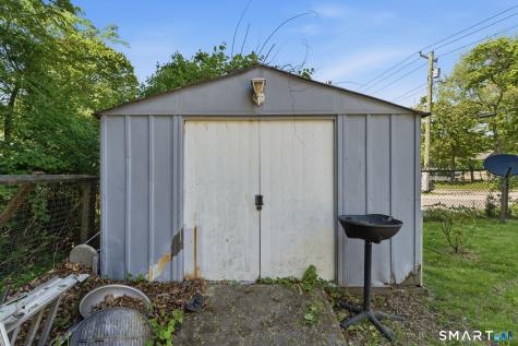 118 Blackhall Street New London CT 06320