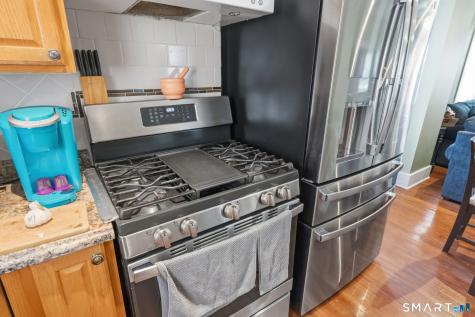 118 Blackhall Street New London CT 06320
