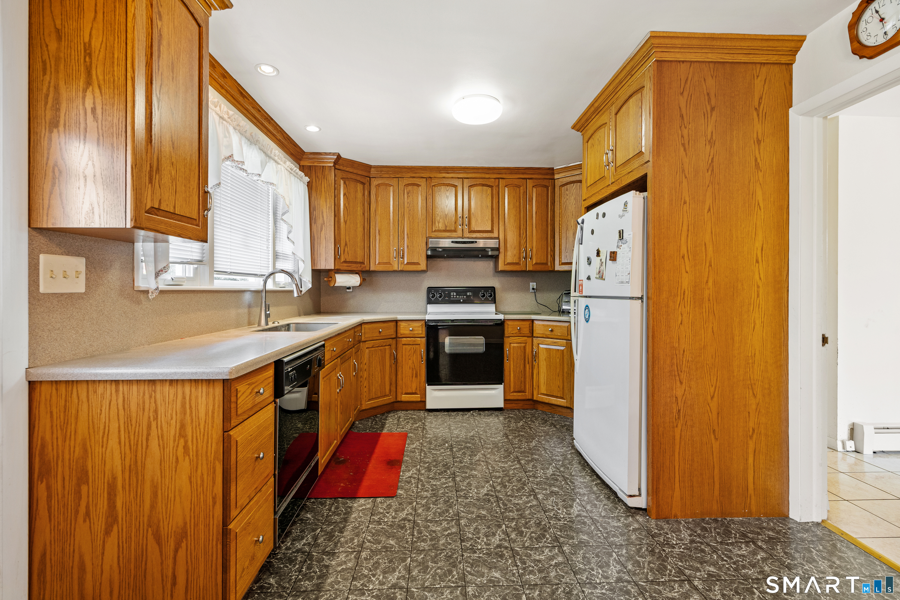 124 Elliott Road Trumbull CT 06611