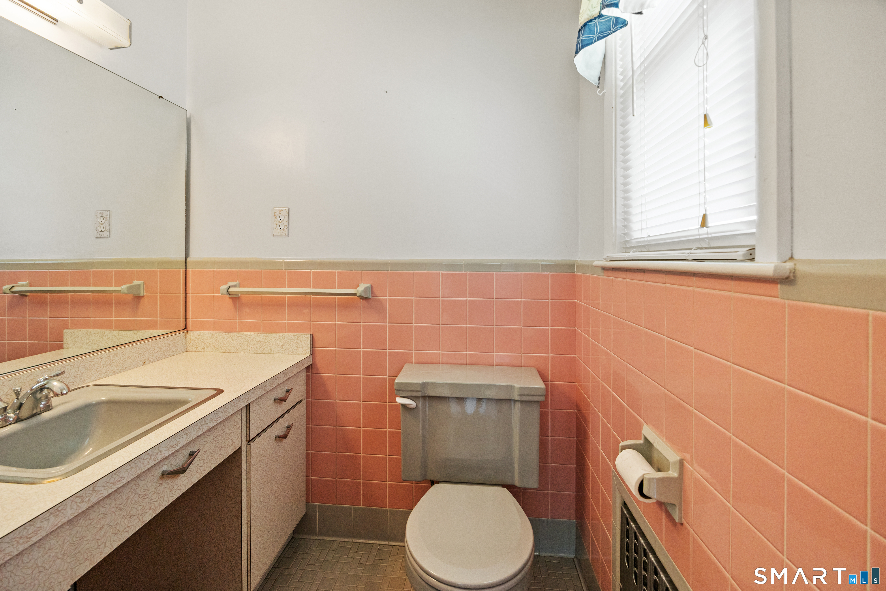 124 Elliott Road Trumbull CT 06611