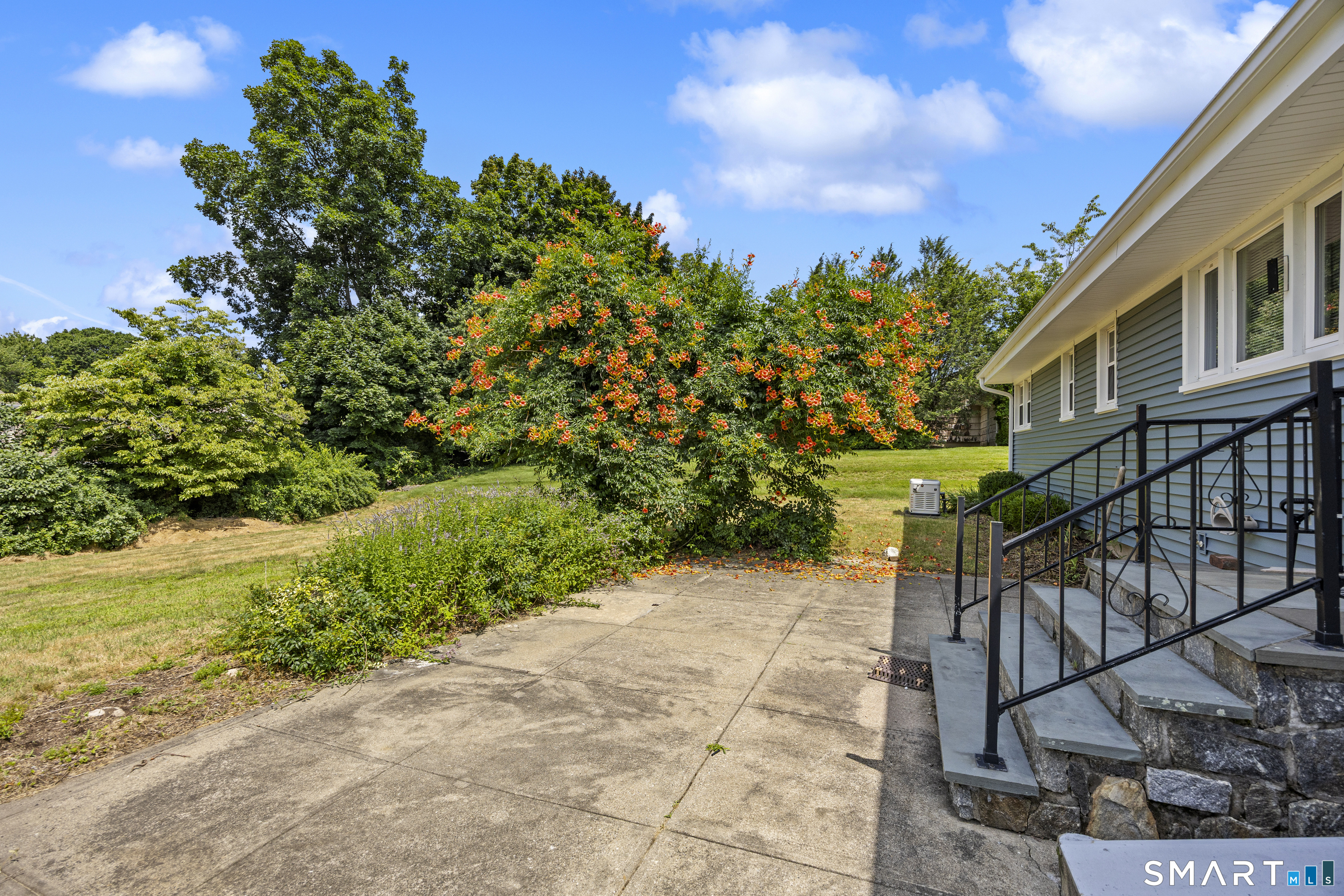 124 Elliott Road Trumbull CT 06611