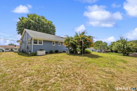 124 Elliott Road Trumbull CT 06611
