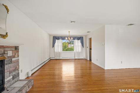 124 Elliott Road Trumbull CT 06611