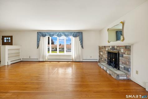 124 Elliott Road Trumbull CT 06611