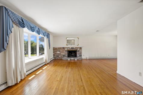 124 Elliott Road Trumbull CT 06611