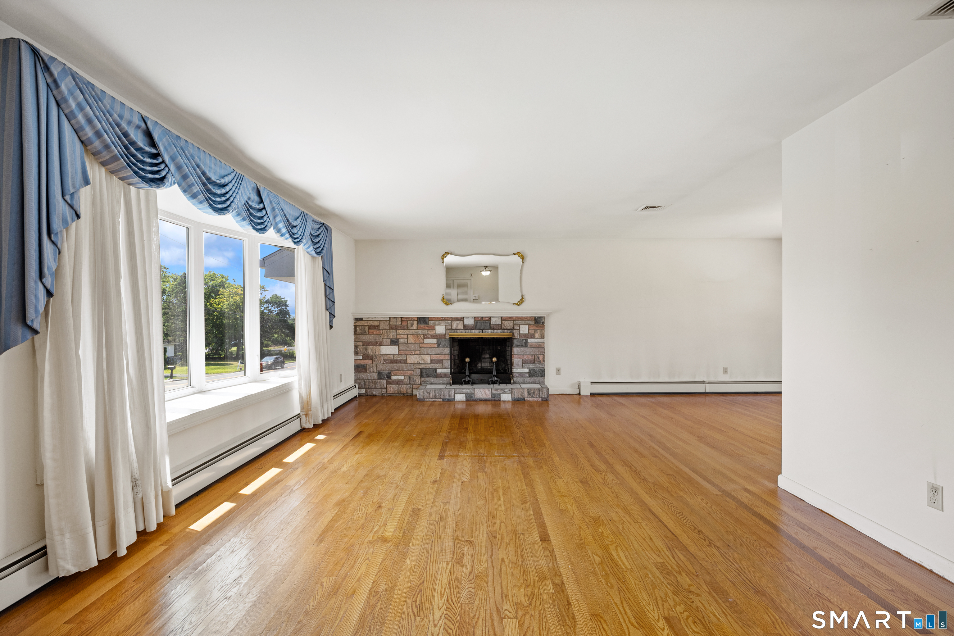 124 Elliott Road Trumbull CT 06611