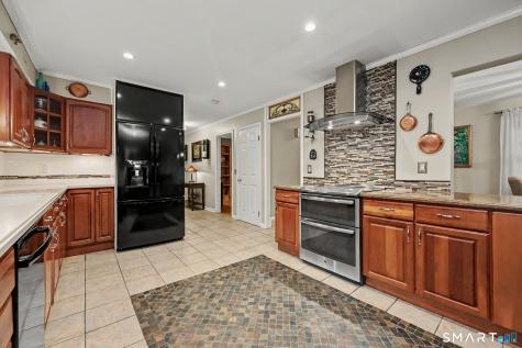 571 Wheeler Road Monroe CT 06468