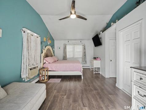 52 Consolation Street Bristol CT 06010