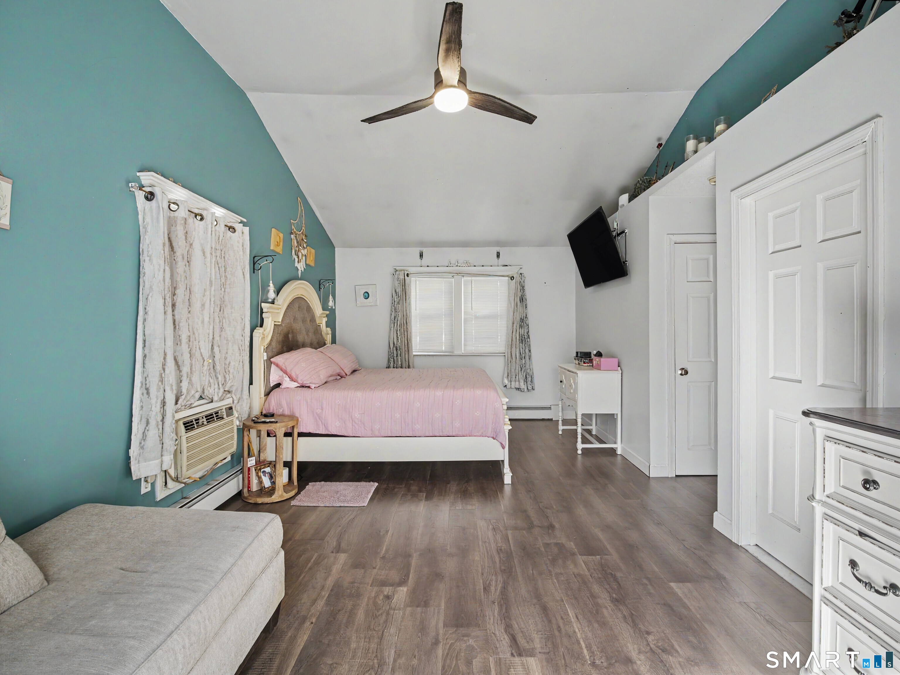 52 Consolation Street Bristol CT 06010