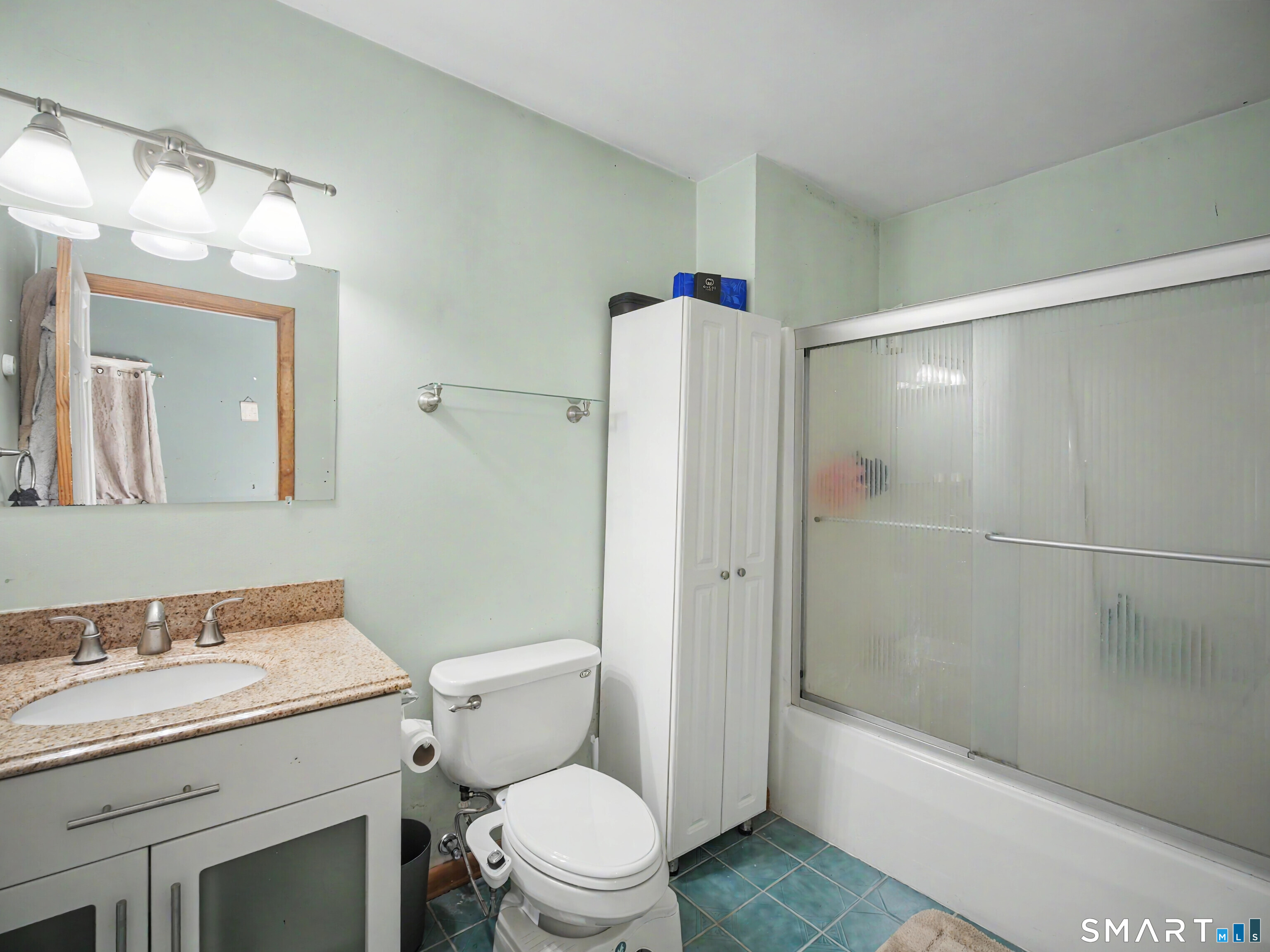 52 Consolation Street Bristol CT 06010