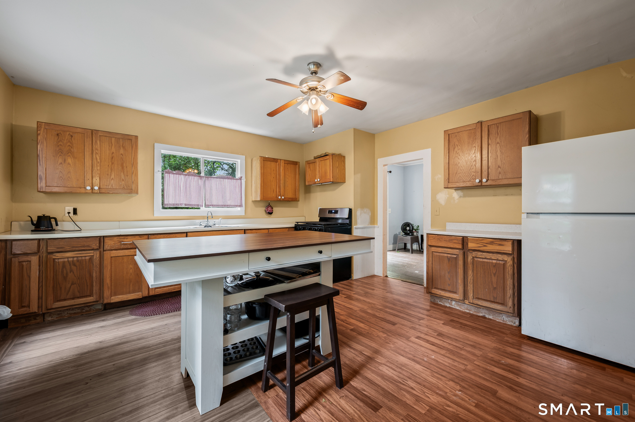 220 Murray Street Meriden CT 06450