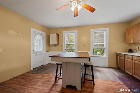 220 Murray Street Meriden CT 06450