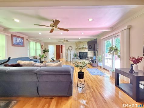11 Joan Road Stamford CT 06905