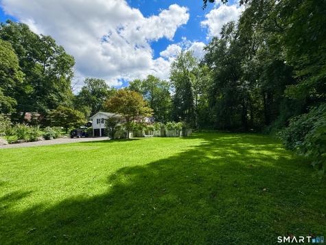 11 Joan Road Stamford CT 06905