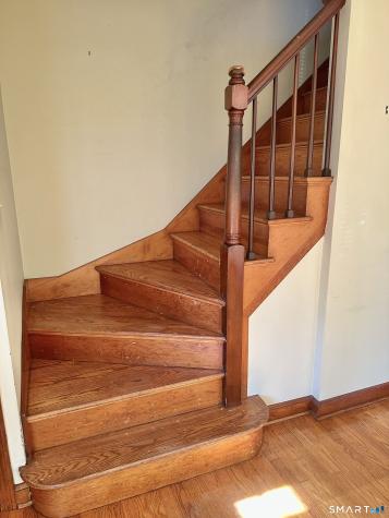 16 Bernside Drive Bristol CT 06010