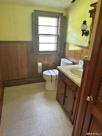 16 Bernside Drive Bristol CT 06010