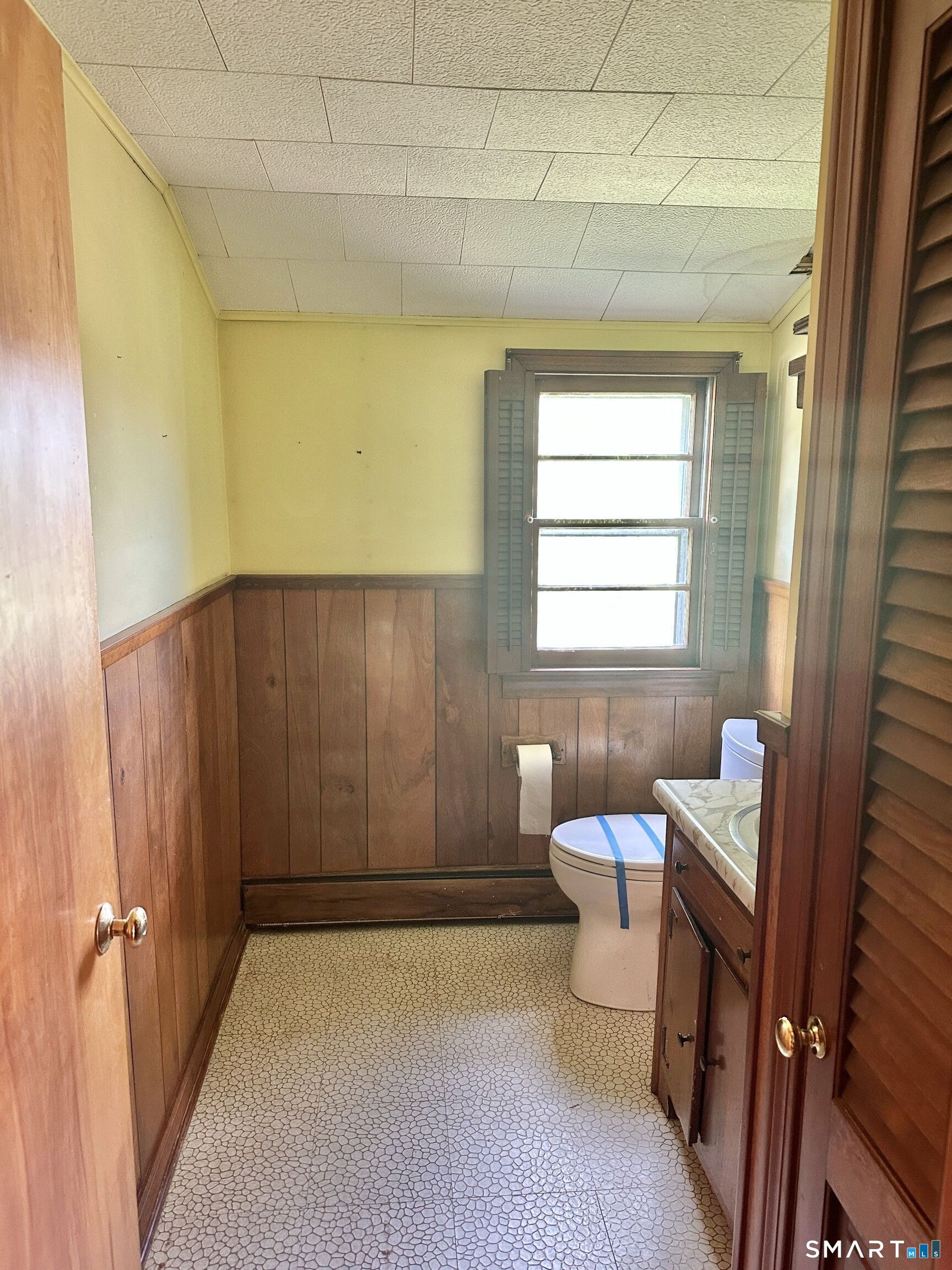 16 Bernside Drive Bristol CT 06010