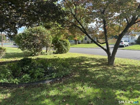16 Bernside Drive Bristol CT 06010