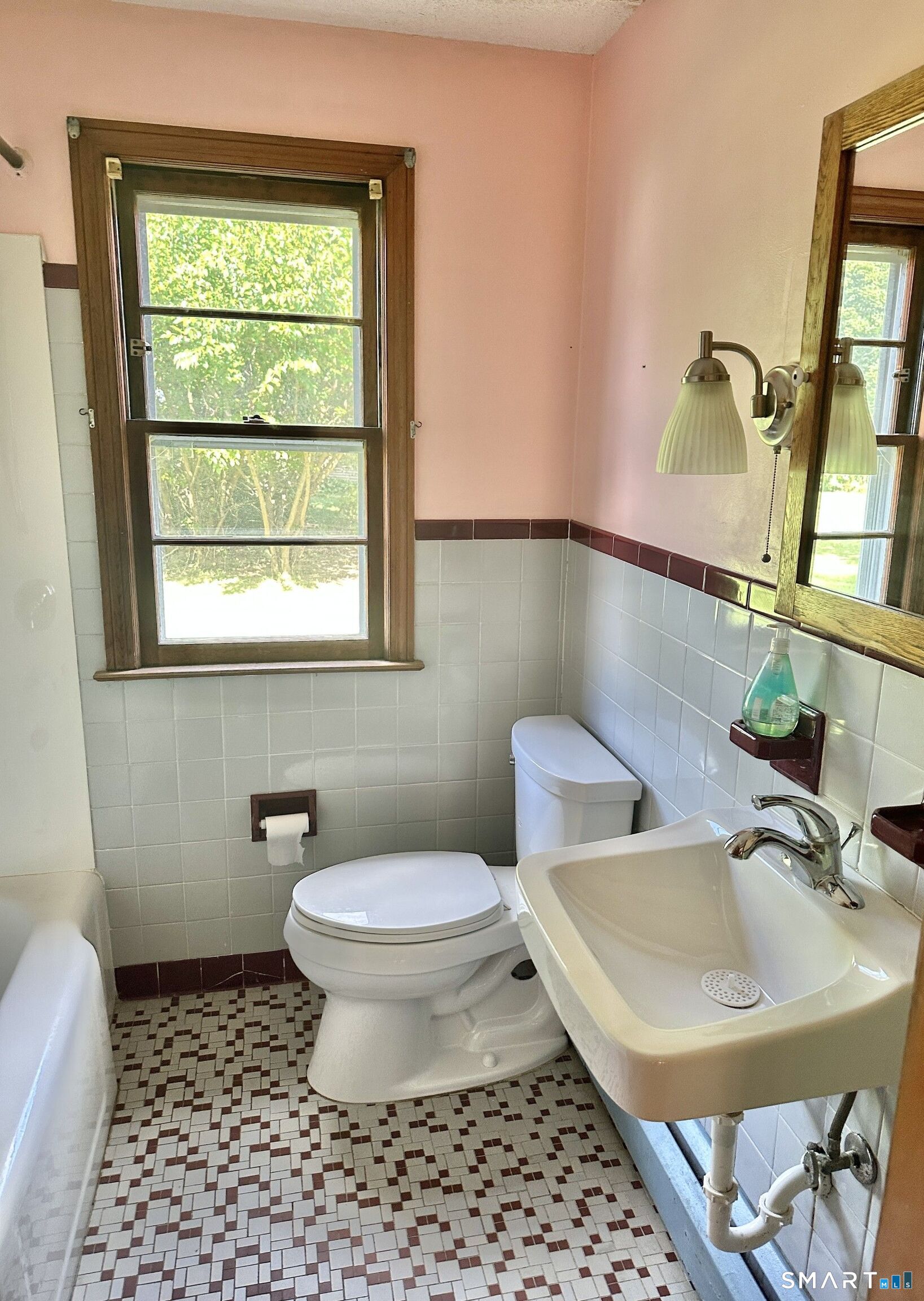 16 Bernside Drive Bristol CT 06010