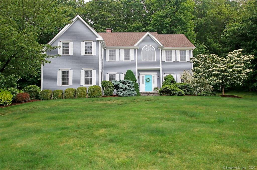 1 Wedgewood Court Newtown CT 06470