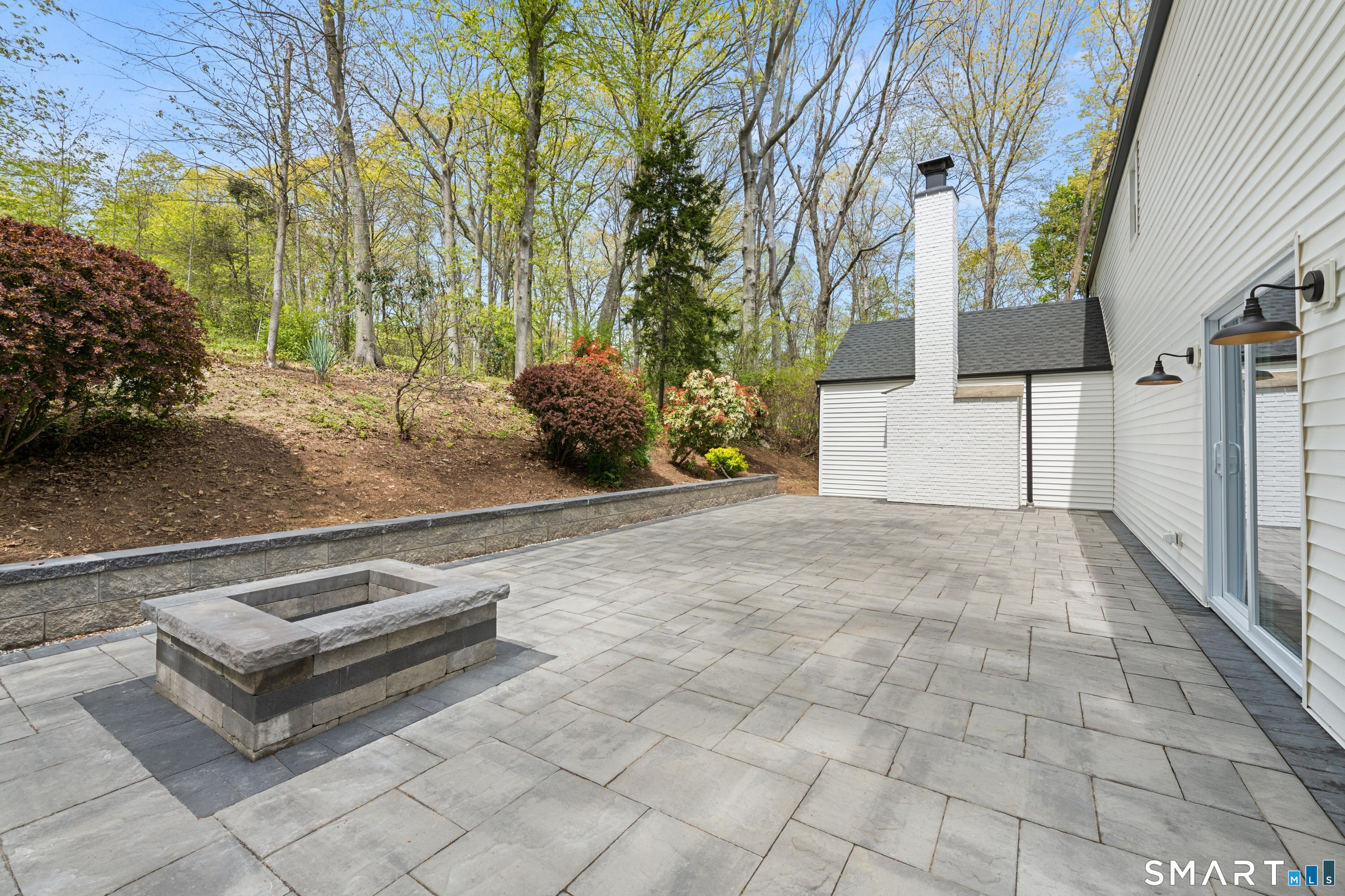 200 Joan Drive Fairfield CT 06824
