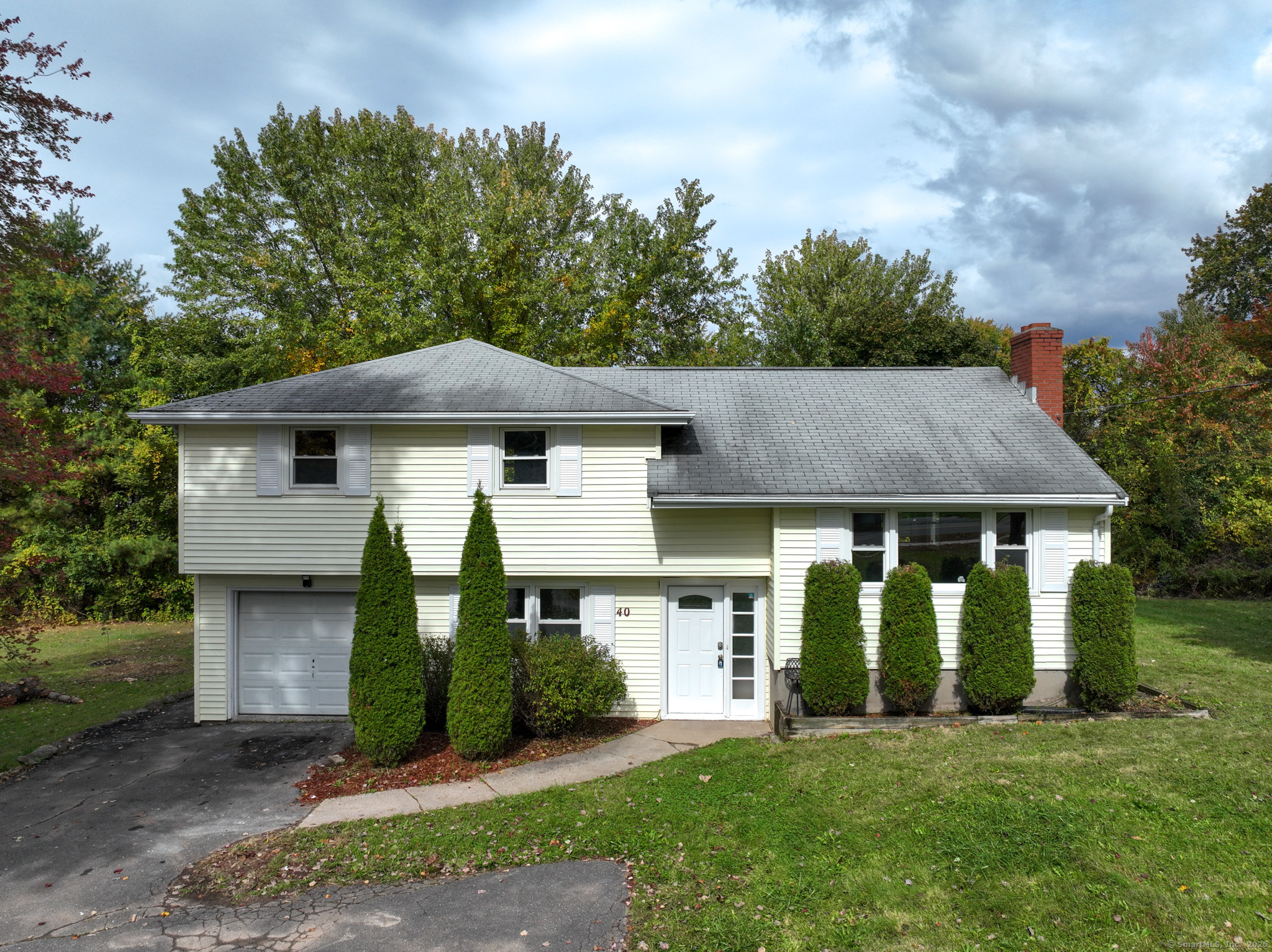 40 Mountain Avenue Bloomfield CT 06002