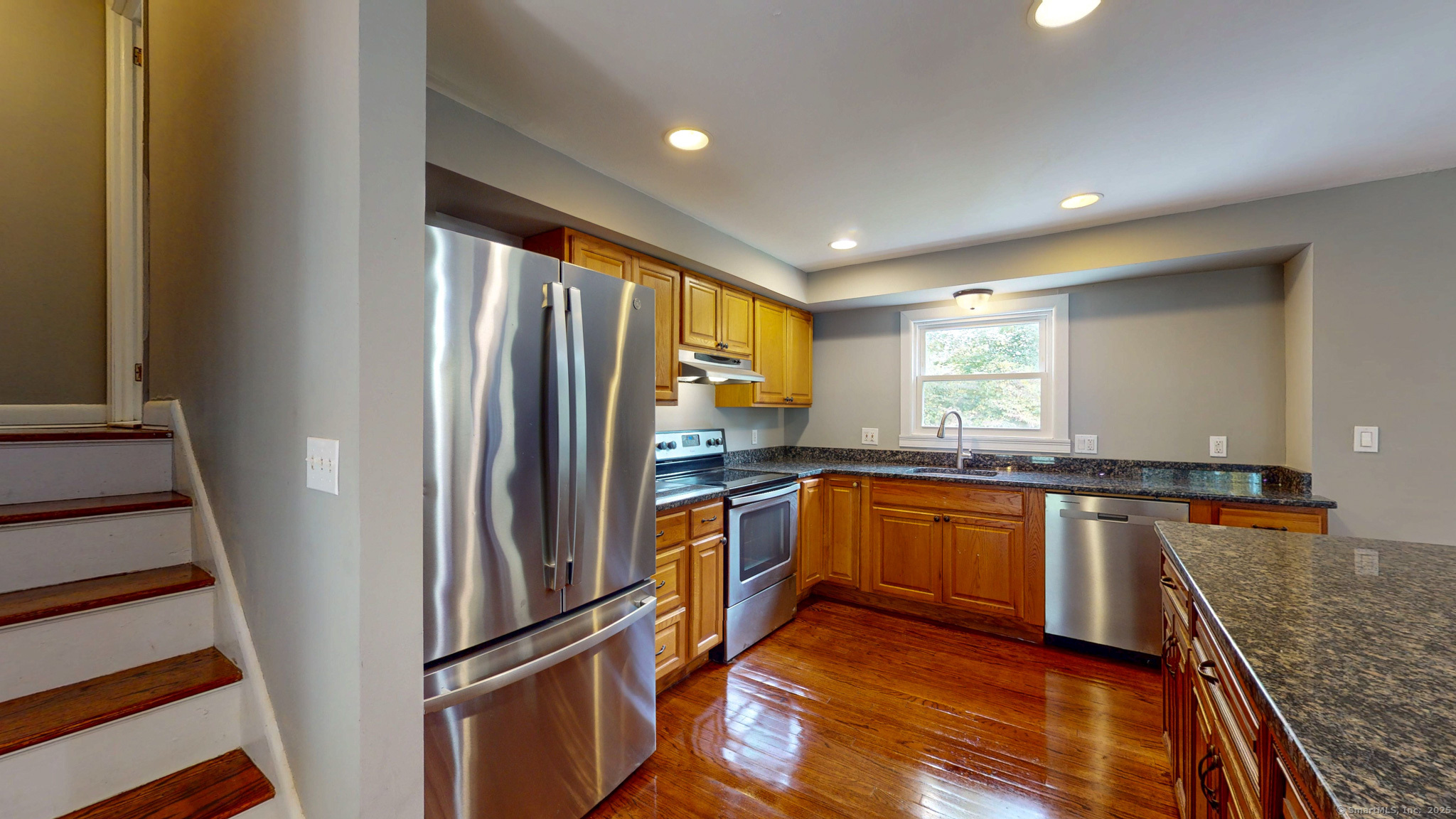 40 Mountain Avenue Bloomfield CT 06002