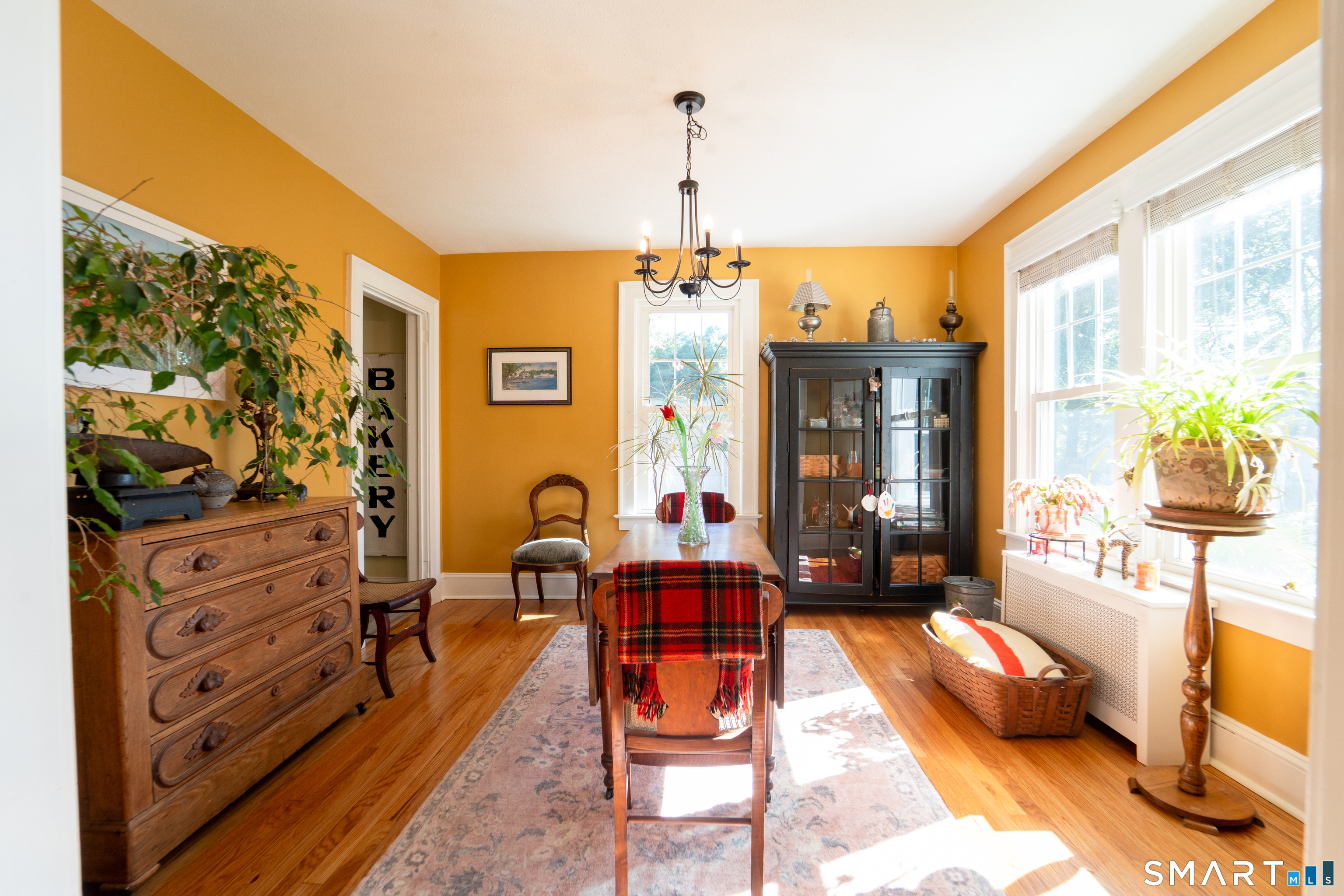 24 Drescher Road Manchester CT 06040