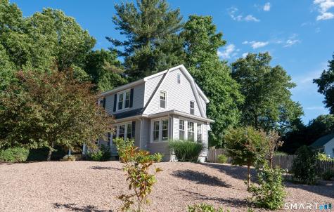 24 Drescher Road Manchester CT 06040
