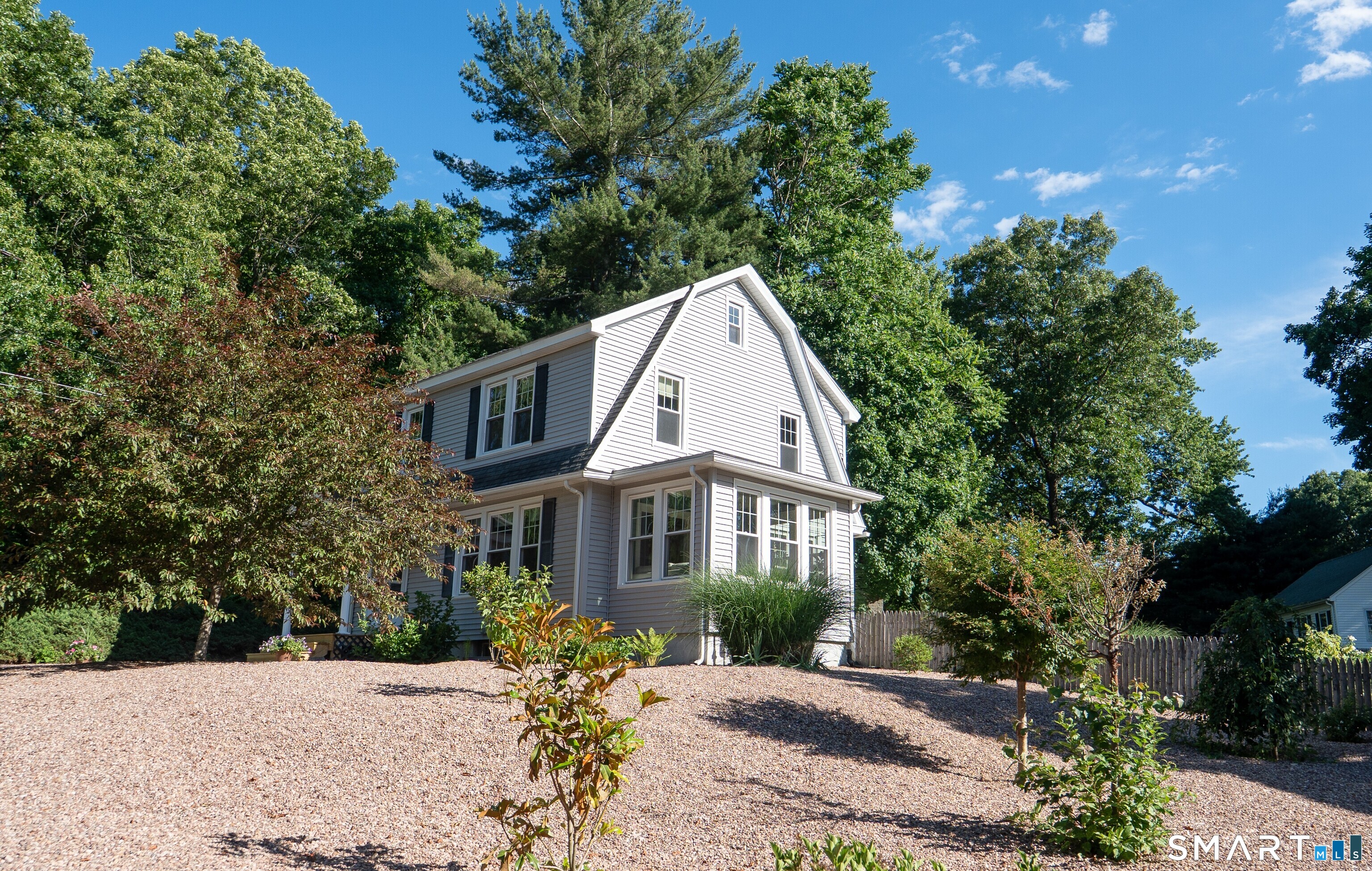 24 Drescher Road Manchester CT 06040