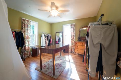 24 Drescher Road Manchester CT 06040